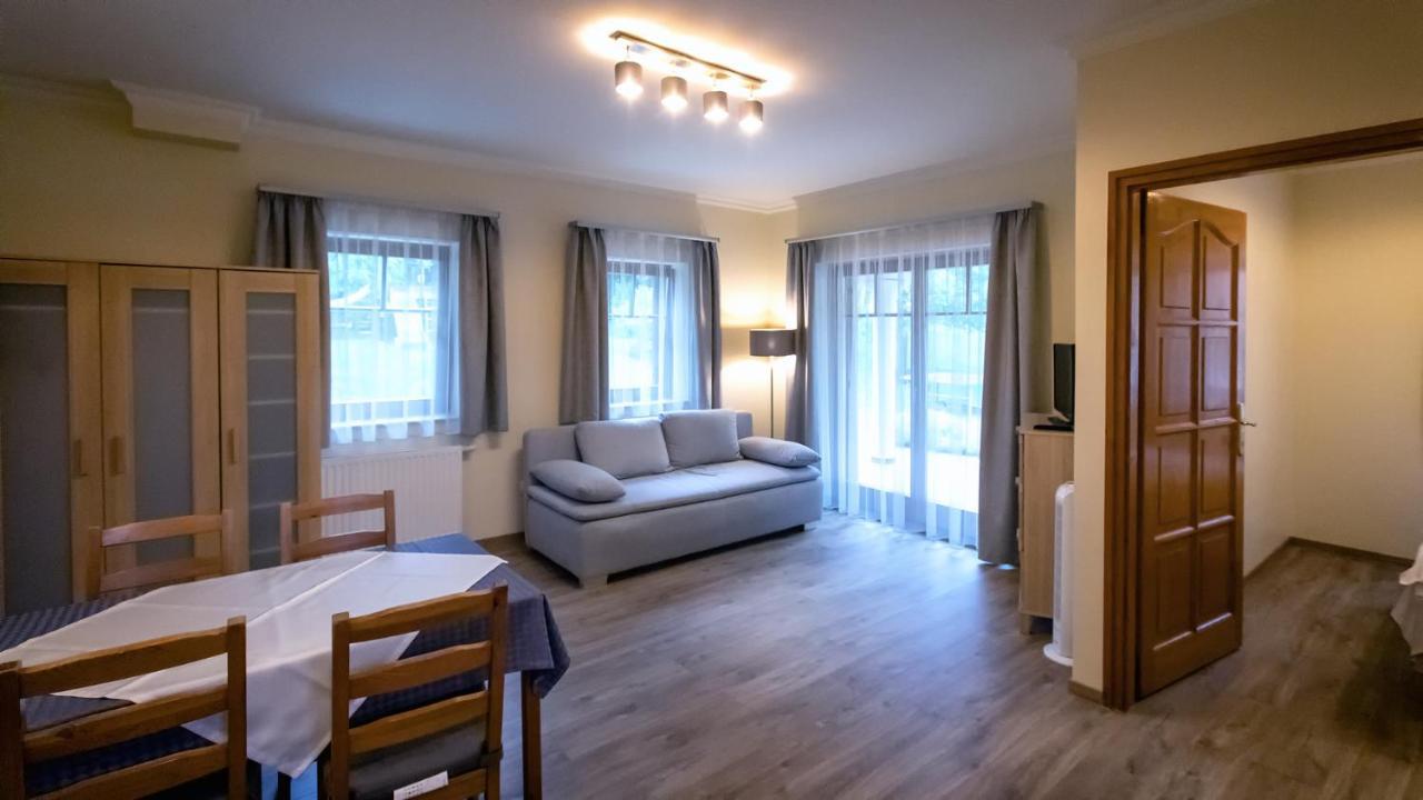 Ozkut Apartmanhaz Olmod Exteriör bild