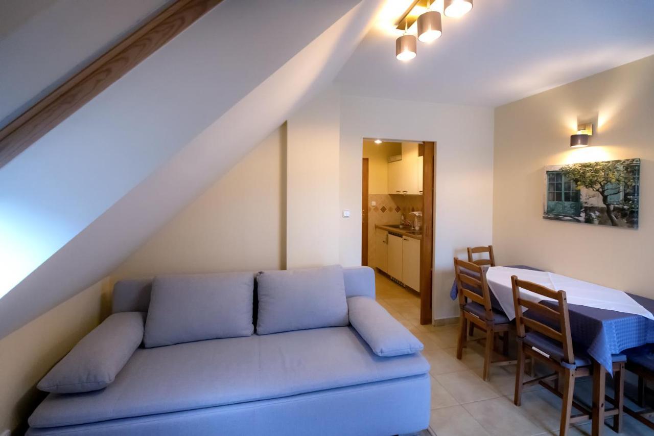 Ozkut Apartmanhaz Olmod Exteriör bild